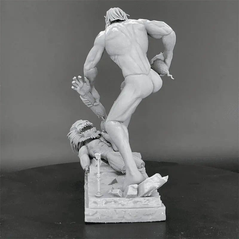 Assailant Titan vs Jaw Titan Resin Figure - Attack on